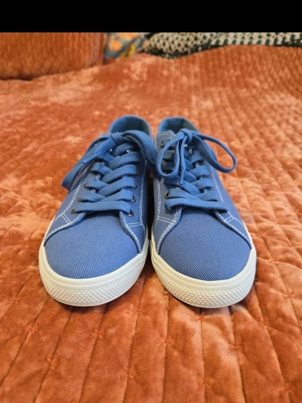 Men's 9.5 PENGUIN Low-Top Fabric Sneakers in Slate Blue,xlnt.cond.